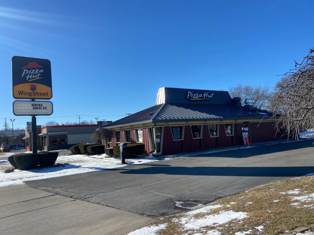 Belleville, MI Pizza Hut